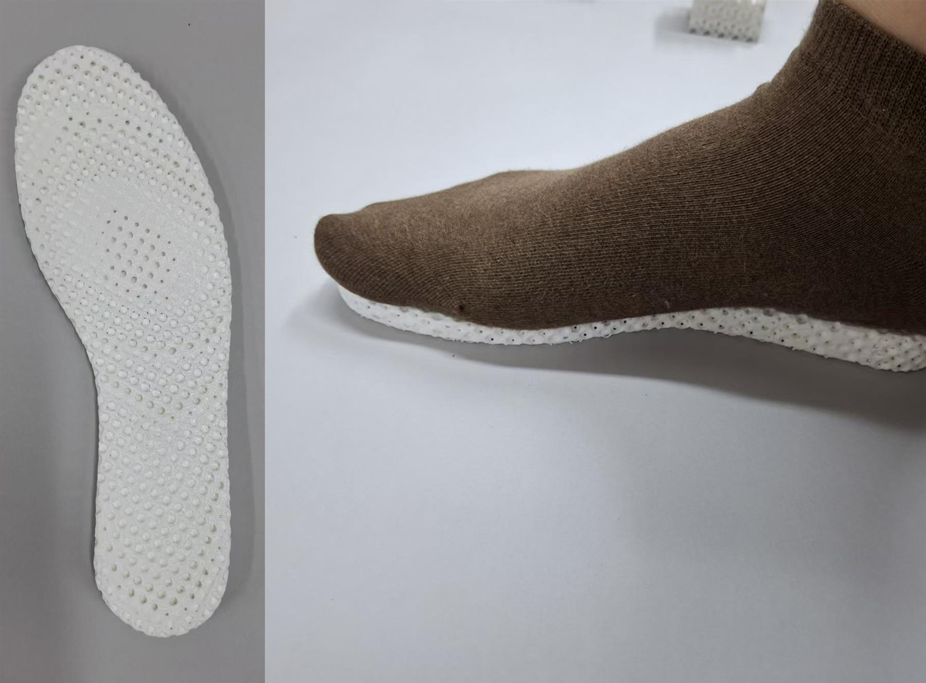 Pressure-parameterized insole being worn for an initial comfort evaluation